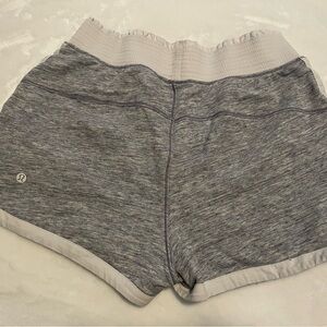 lululemon athletica Cool and Collected Short *2.5